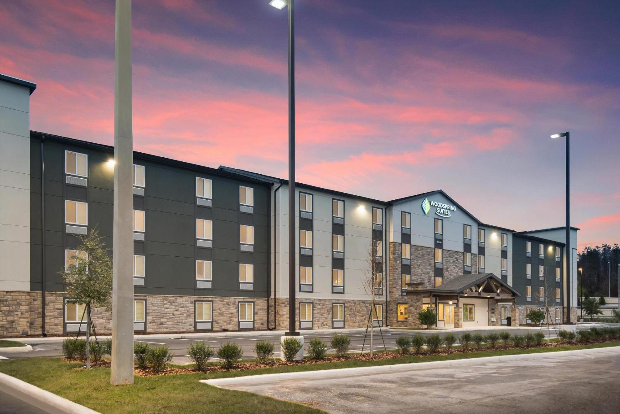 Woodspring Suites Tampa Airport North Veterans Expressway Екстер'єр фото